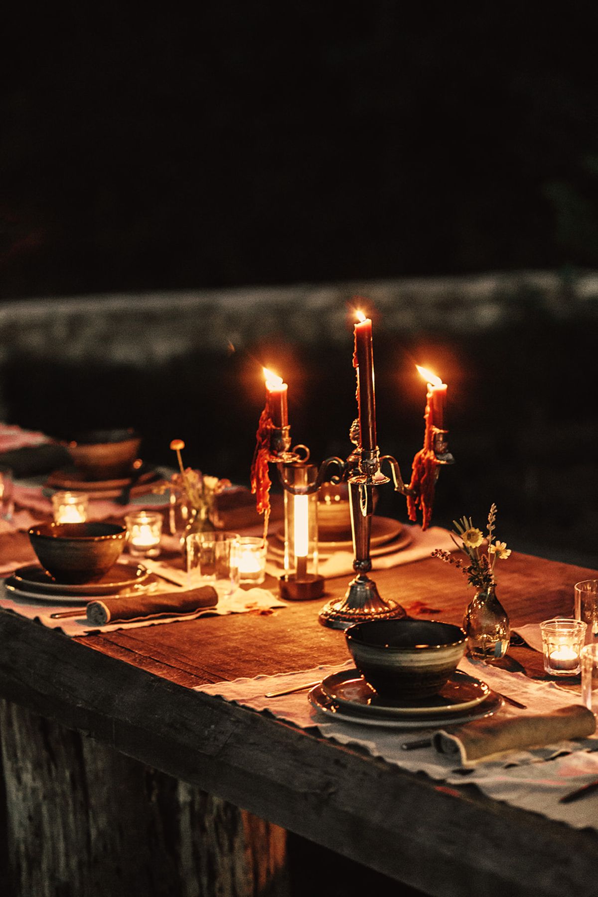Château de Beaulieu — Tablescape — candelabra, night