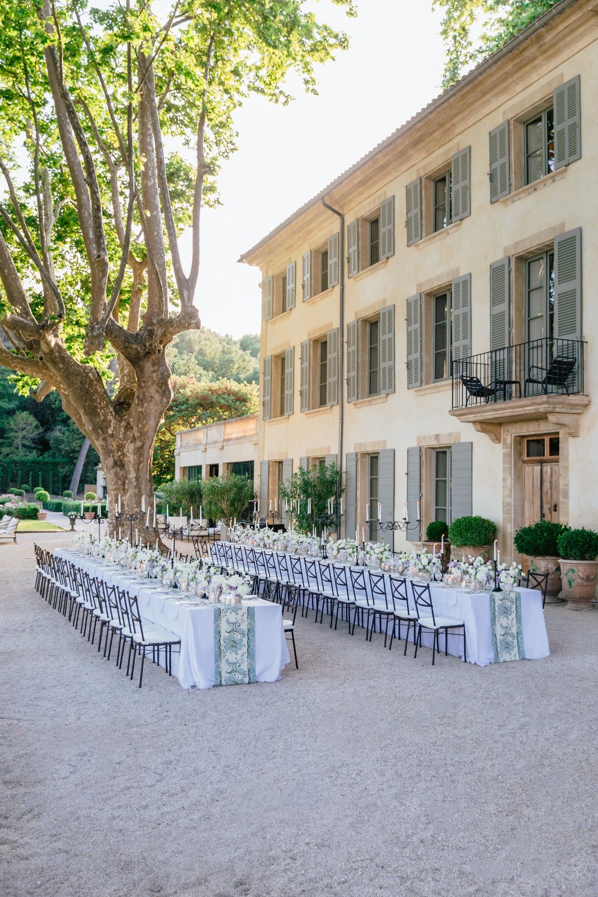 Ceremony seating facing the chateau facade