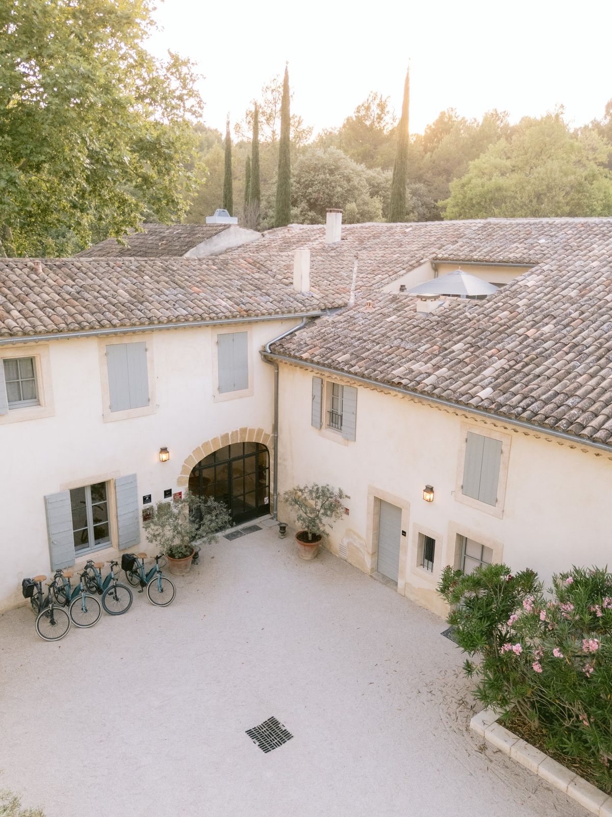 Chateau courtyard with bicycles available for guests