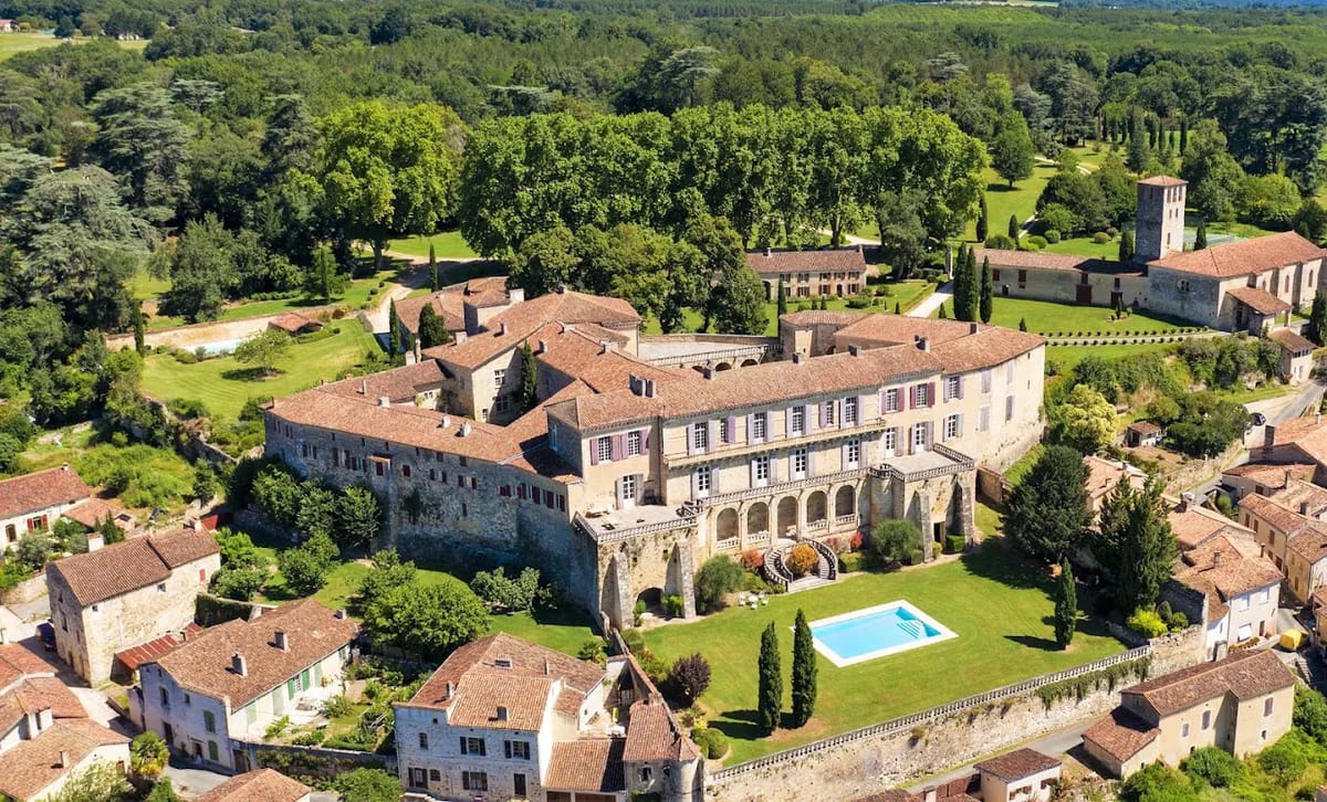 Chateau de Poudenas