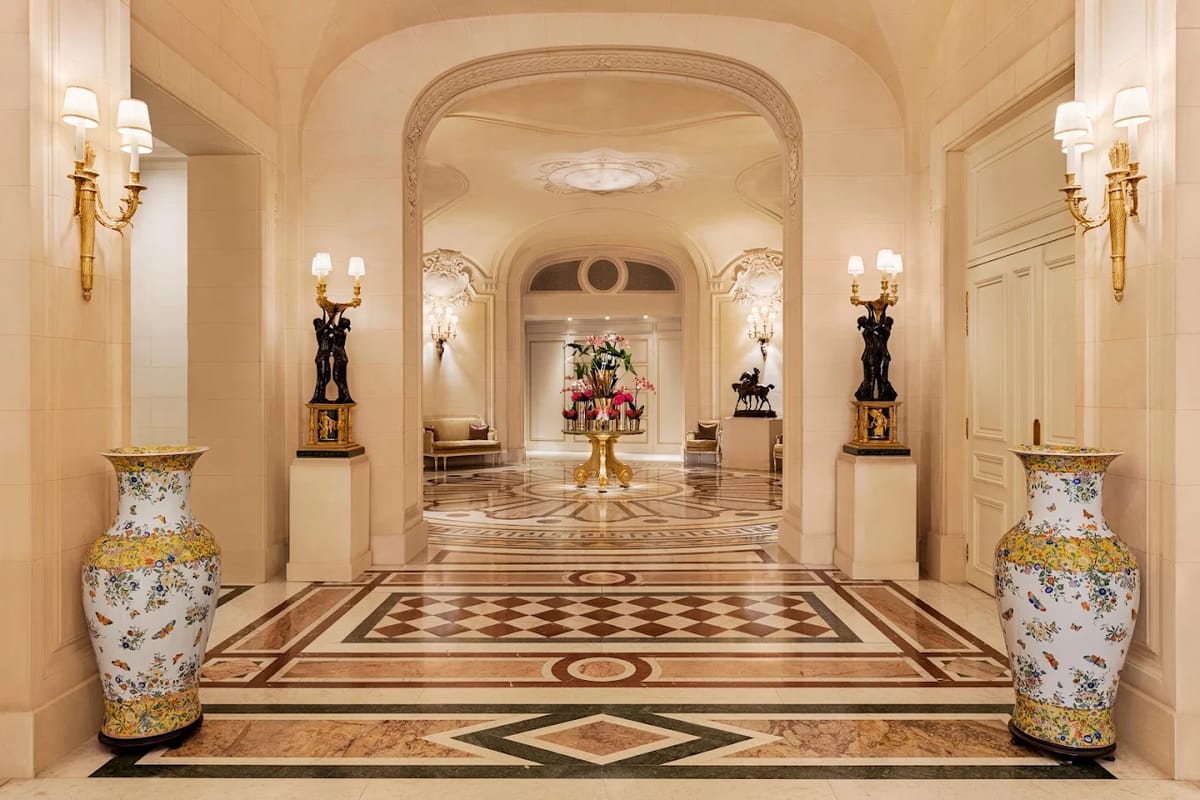 Hotel Shangri-La Paris