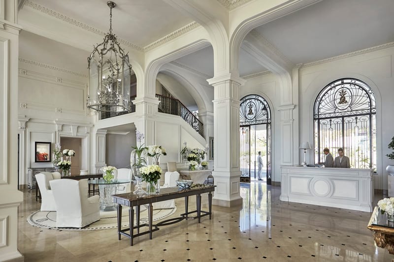Wedding reception room with white roses