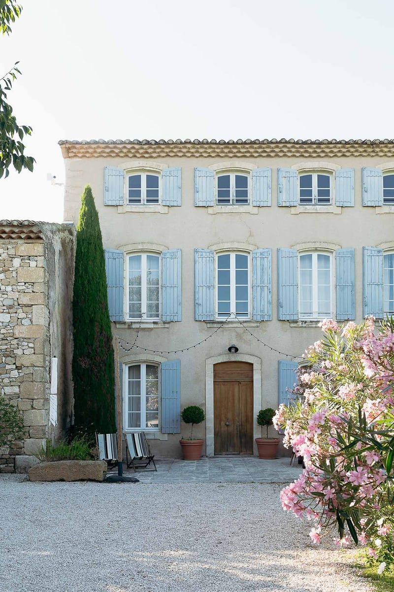Bastide des Barattes luxury historic garden in daylight — 17th-century stone bastide exterior