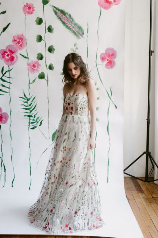 7 Beautiful Floral Wedding Dresses - French Wedding Style