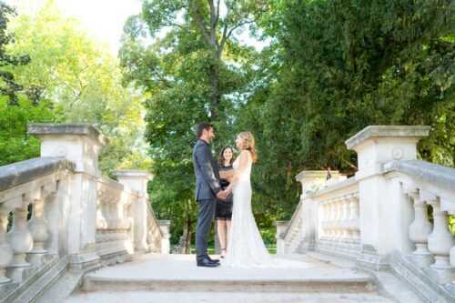 Romantic Ceremony in Parc Monceau Paris