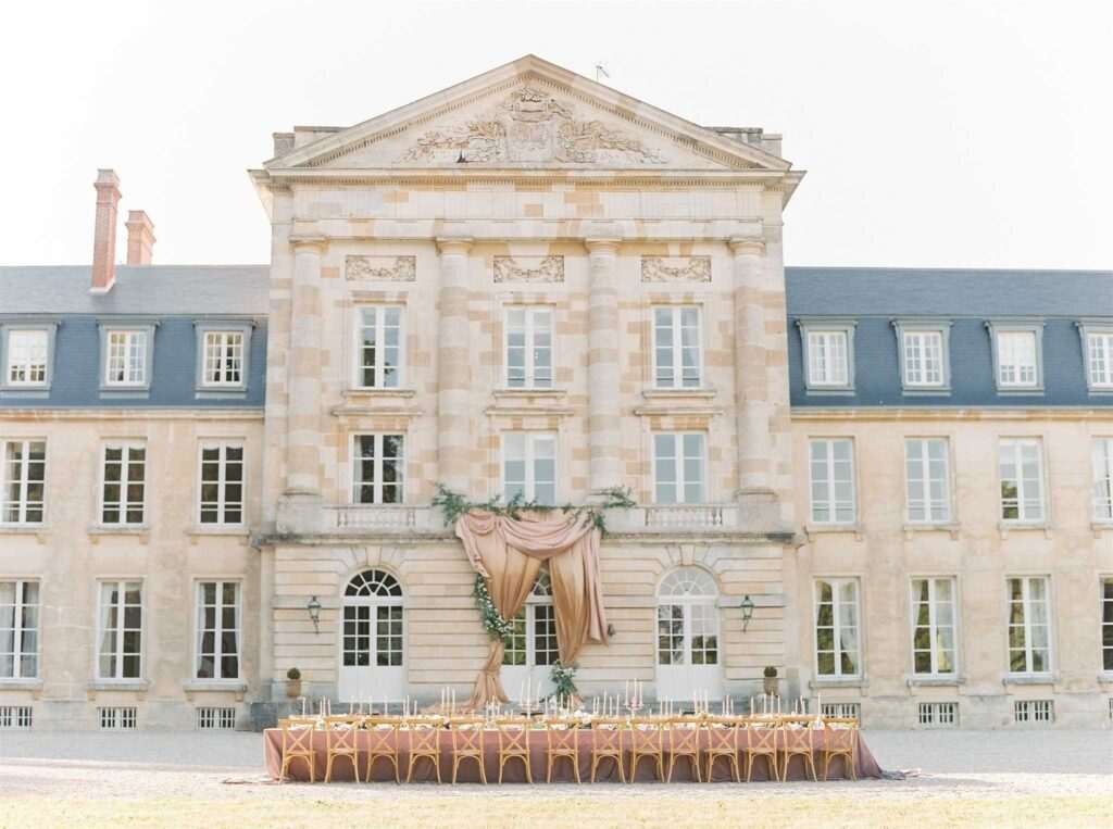 Chateau de courtomer french wedding venue