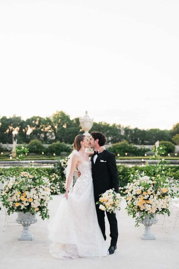 Chateau de Fonscolombe - wedding photographer France