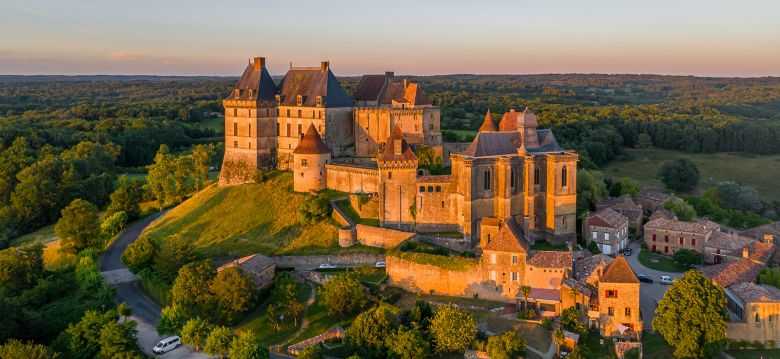 chateau biron dordogne wedding venues