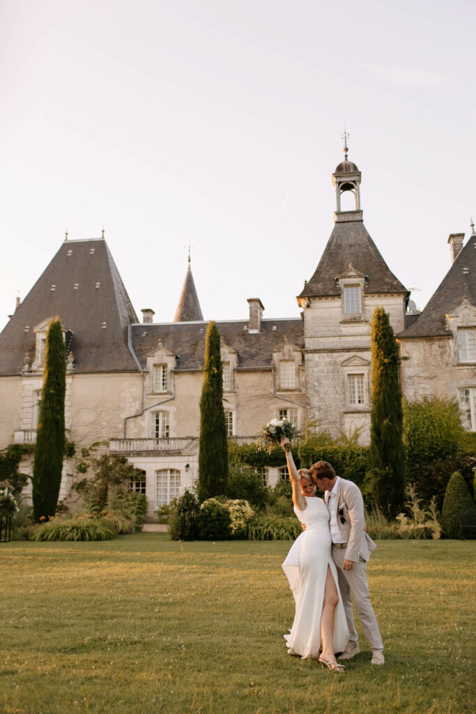 chateau mas de montet frances mary sales wedding photographer 006