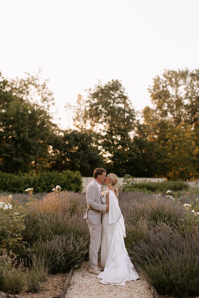 chateau mas de montet frances mary sales wedding photographer 025