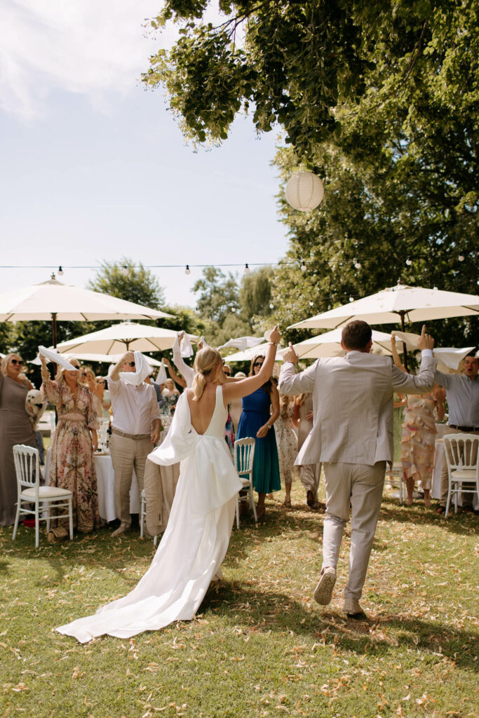 chateau mas de montet frances mary sales wedding photographer 042