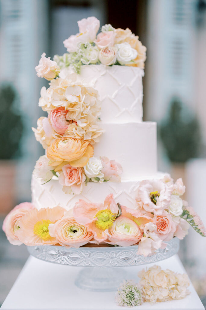 peach wedding theme