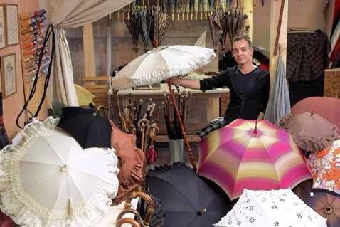 The Exquisite Craftsmanship of Haute Couture Wedding Umbrellas