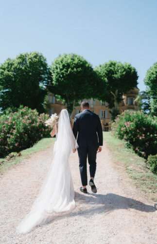 chateau de robernier laurine bailly photographer french wedding style 28