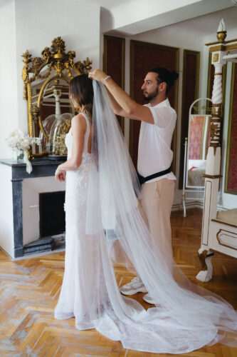 chateau de robernier laurine bailly photographer french wedding style 53