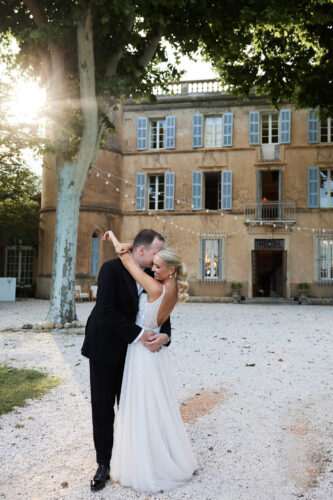 chateau de robernier loulou memphis photographer french wedding style 20