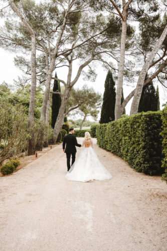 chateau la tour vaucros rohman wedding story french wedding style 24