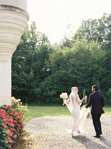 chateau le petit verdu x sarah lord photographer french wedding style 32