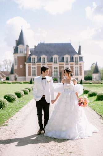 chateau de bonaventure lina raziq photographer french wedding style 43