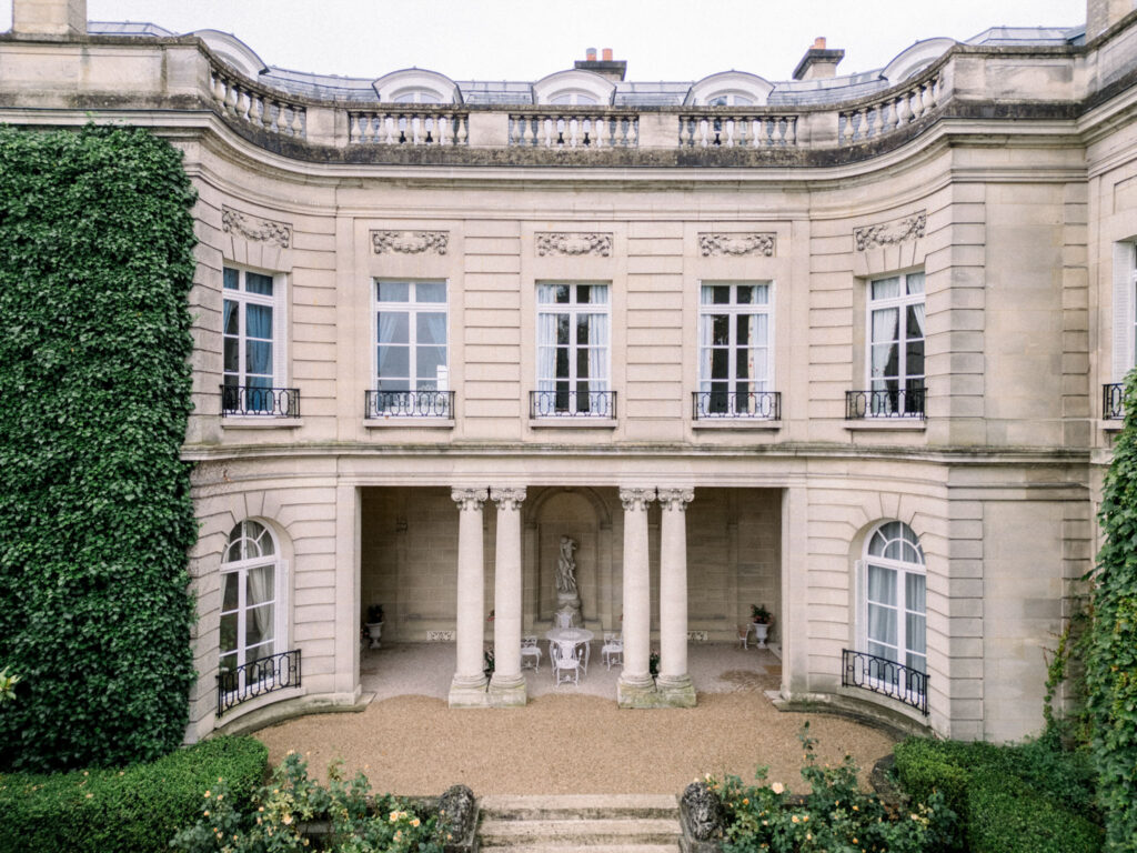 Château du Prieuré d’Evecquemont aude luce photographe french wedding style 57