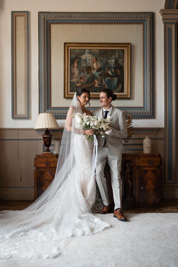 de la valouze a.bukowska bride groom looking at each other old house