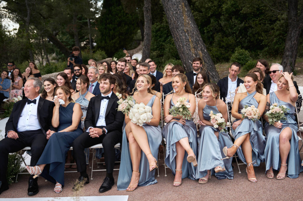 domaine du mont leuze vadim fasij french wedding style ceremony entourage dusty blue dress flowers