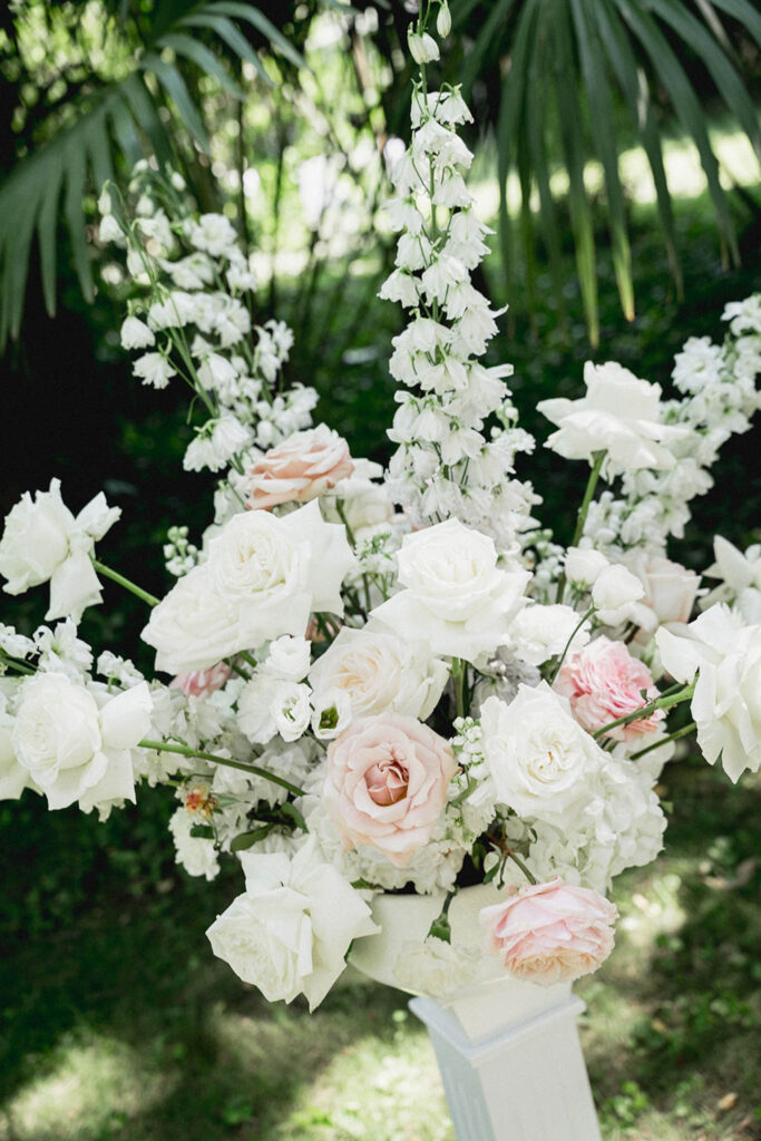 country gardens marjorie manfre french wedding style floral arrangement white pink flowers