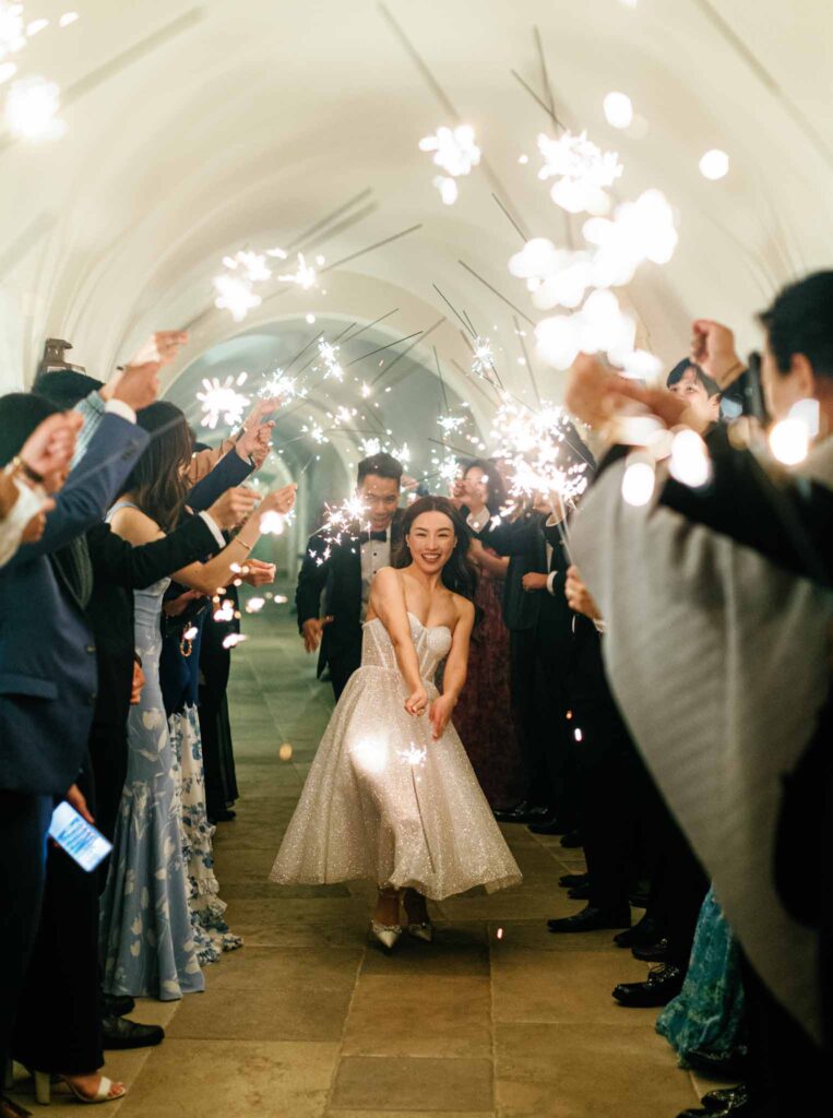 Bastide de Gorde Despinoy bride groom entrance sparkling lights