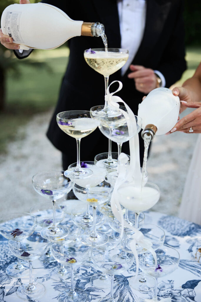 chateau de robernier loulou memphis photographer french wedding style 38