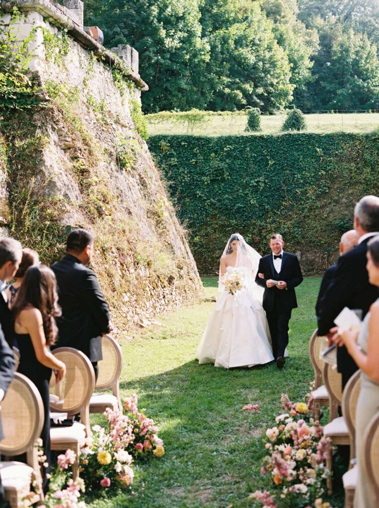 de Jalesne S.Lord bride father walking down aisle