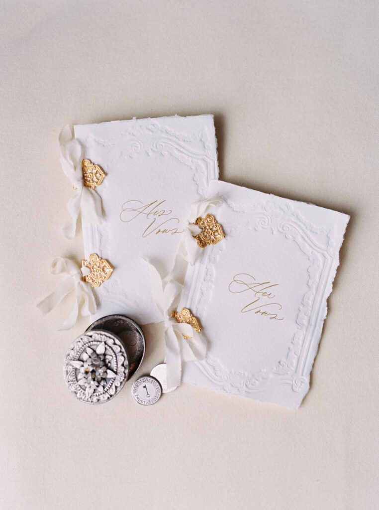 de Jalesne S.Lord white invitation gold accent decor