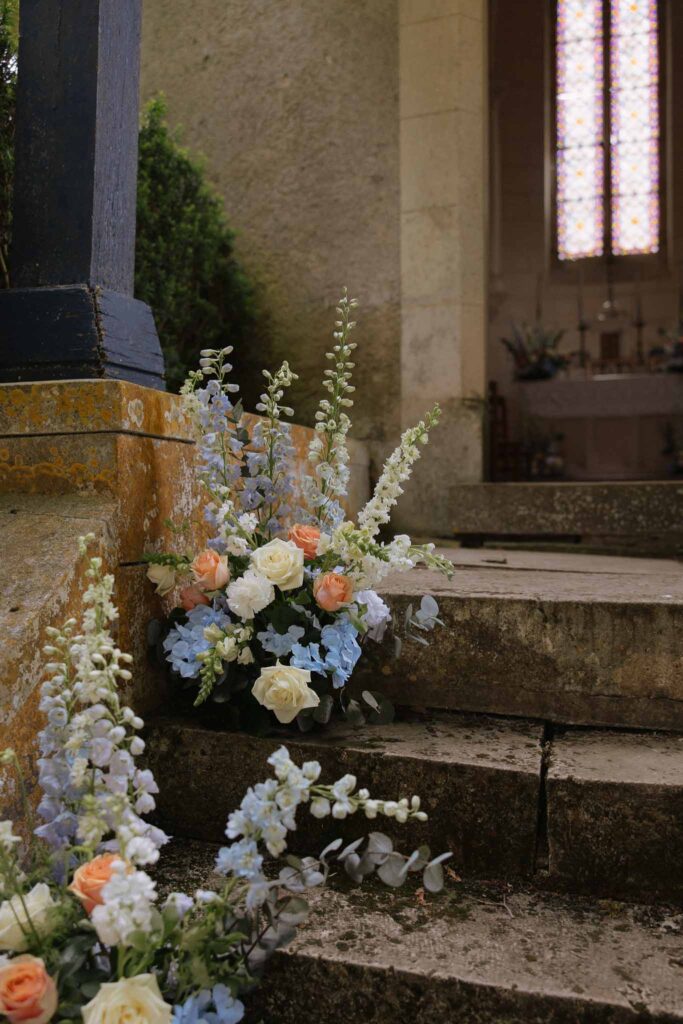 Boutonvillier F.Mary blush white blue flowers design stairs steps