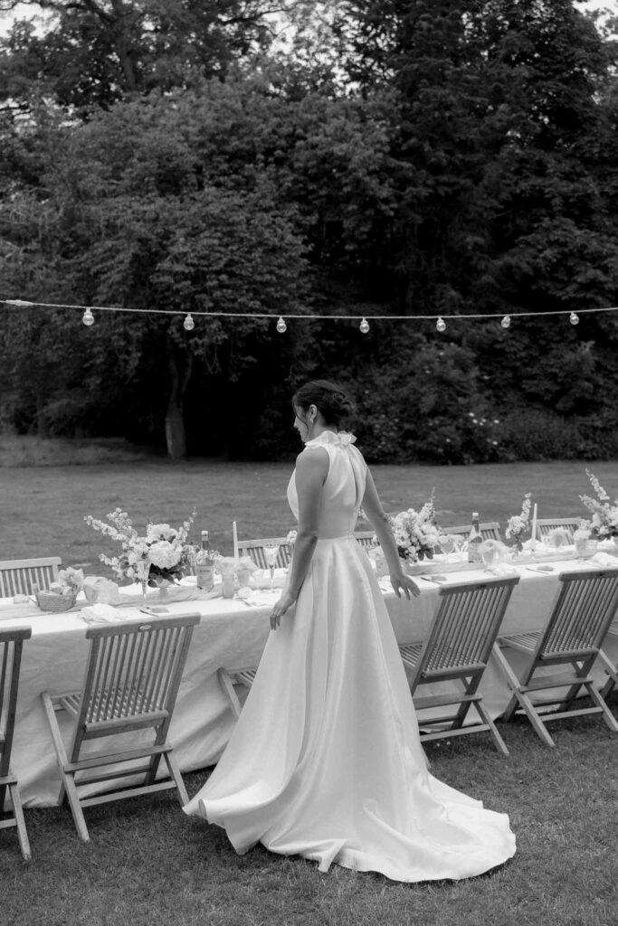 Boutonvillier F.Mary bride by the reception table black white photo