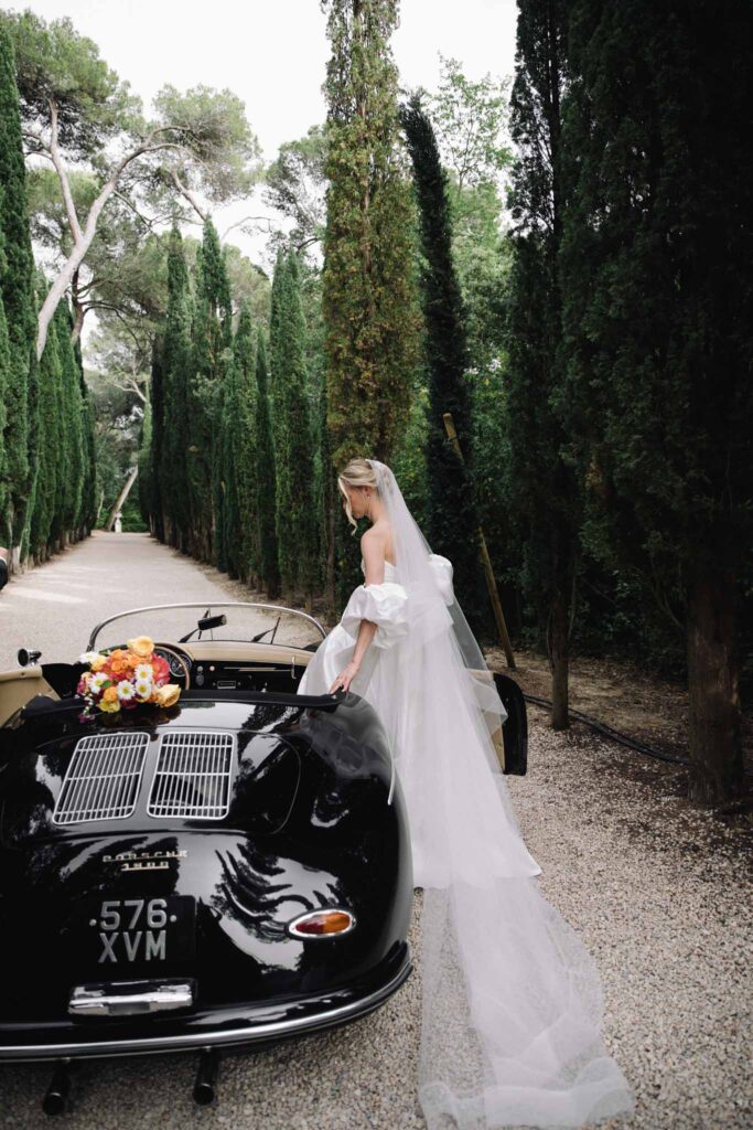 Chateau de Martinay Despinoy Wedding bride riding vintage black carjpg