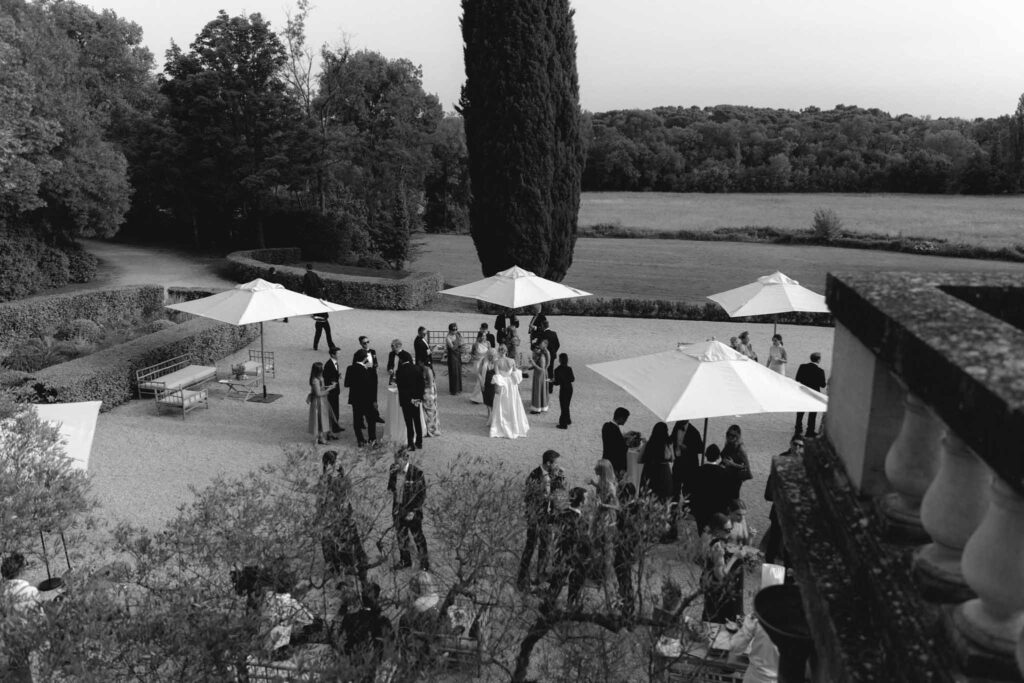 Chateau de Martinay Despinoy Wedding cocktail area guests couple black white photojpg