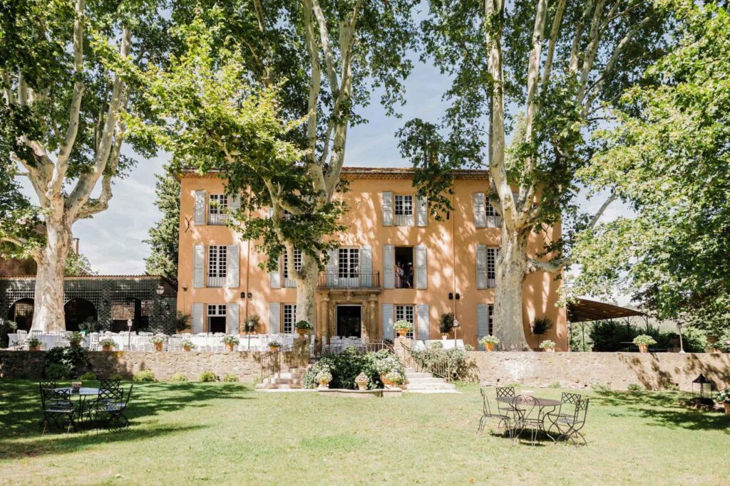 intimate wedding venue provence