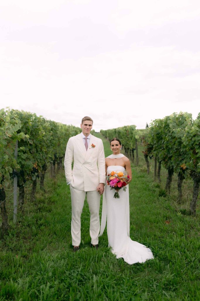 couple session chateau soulac vineyards