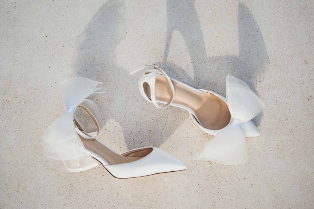 lesCrostes Ingrid white pointed heeled ribbon bride shoes