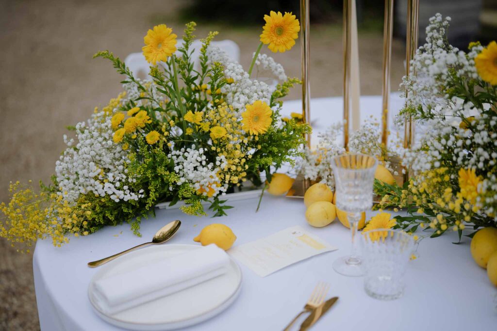 Prunay Theatre of Real Life n.reznik detail shot reception table lemons yellow flower decors